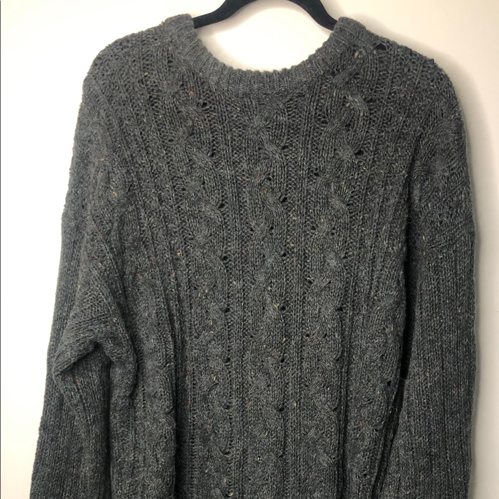 Vintage Knit Sweater!!
